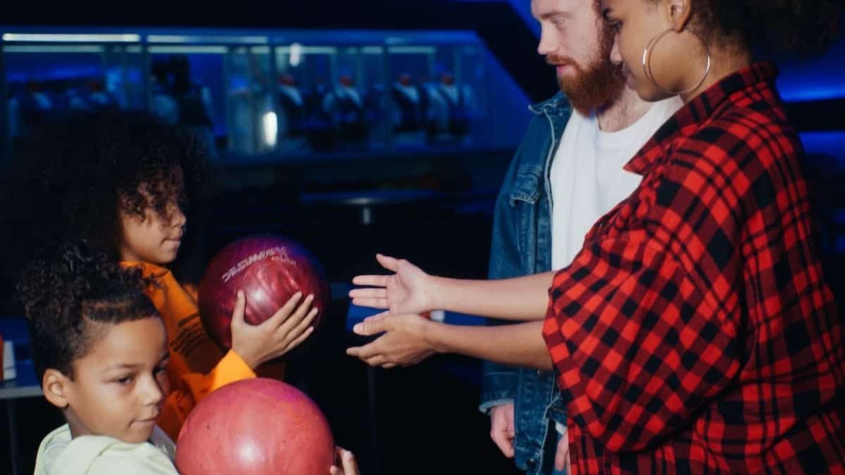 Les meilleurs conseils pour organiser une journée bowling inoubliable pour les enfants